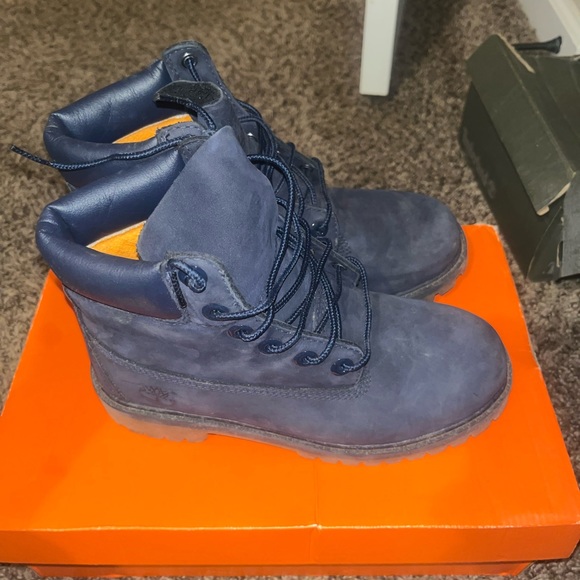 Medium blue timberlands - Picture 2 of 5